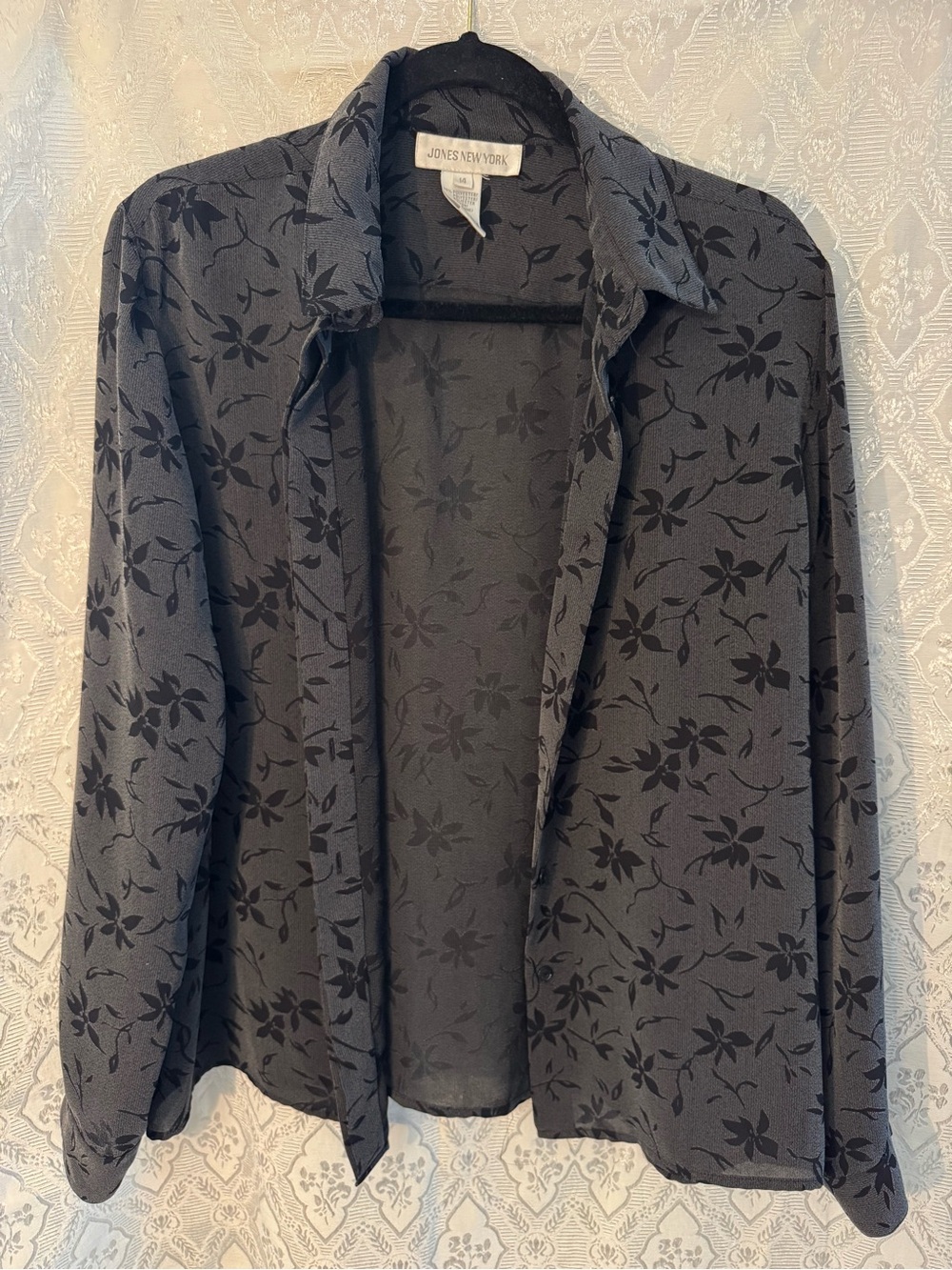 Jones New York Women’s Black Floral Button Up Blouse